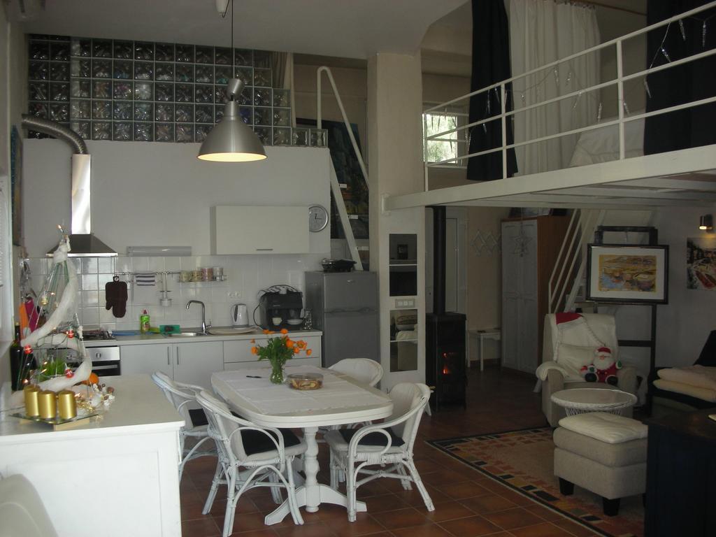 Apartment Croatia Art Drašnice Zimmer foto