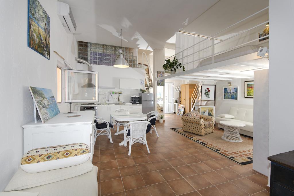 Apartment Croatia Art Drašnice Zimmer foto